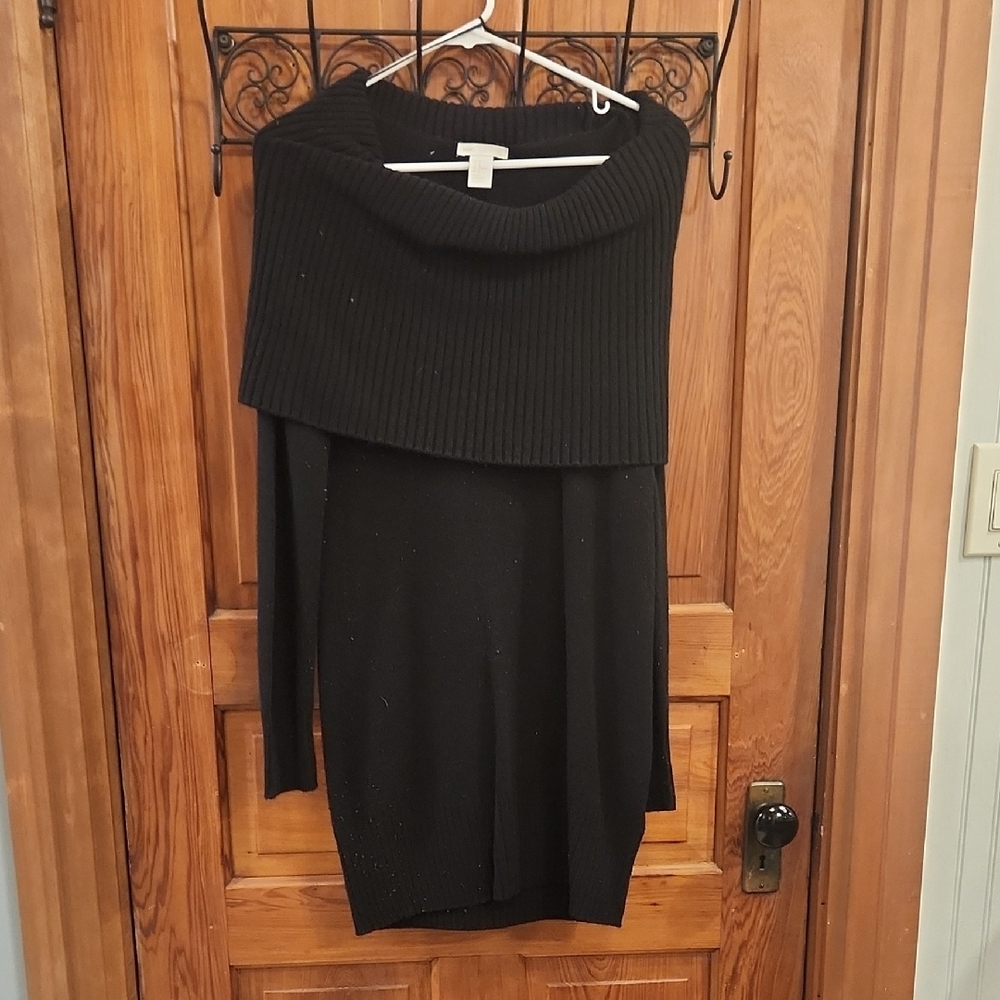 H&M Black Off-the-Shoulder Knit Sweater